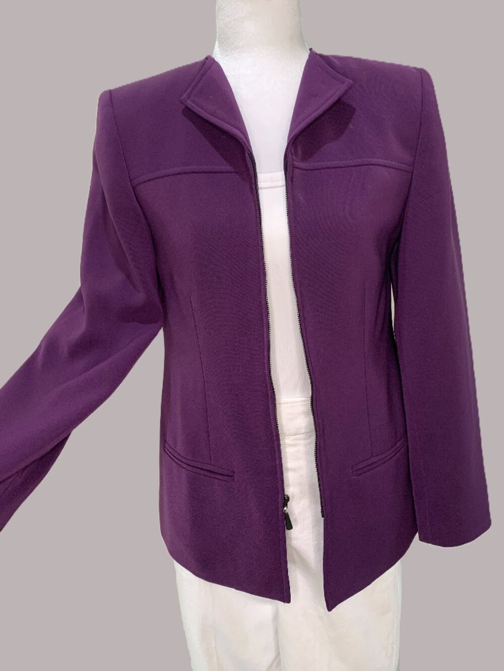 Valerie Stevens Petite Purple Women Blazer/Jacket Long Sleeves Size 2P - Picture 2 of 12
